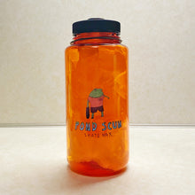 Load image into Gallery viewer, Water Bottle (Skatepark Trash Frog Union)