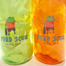 Load image into Gallery viewer, Water Bottle (Skatepark Trash Frog Union)